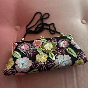 NWOT Floral Sequin Embellished Clutch Bag